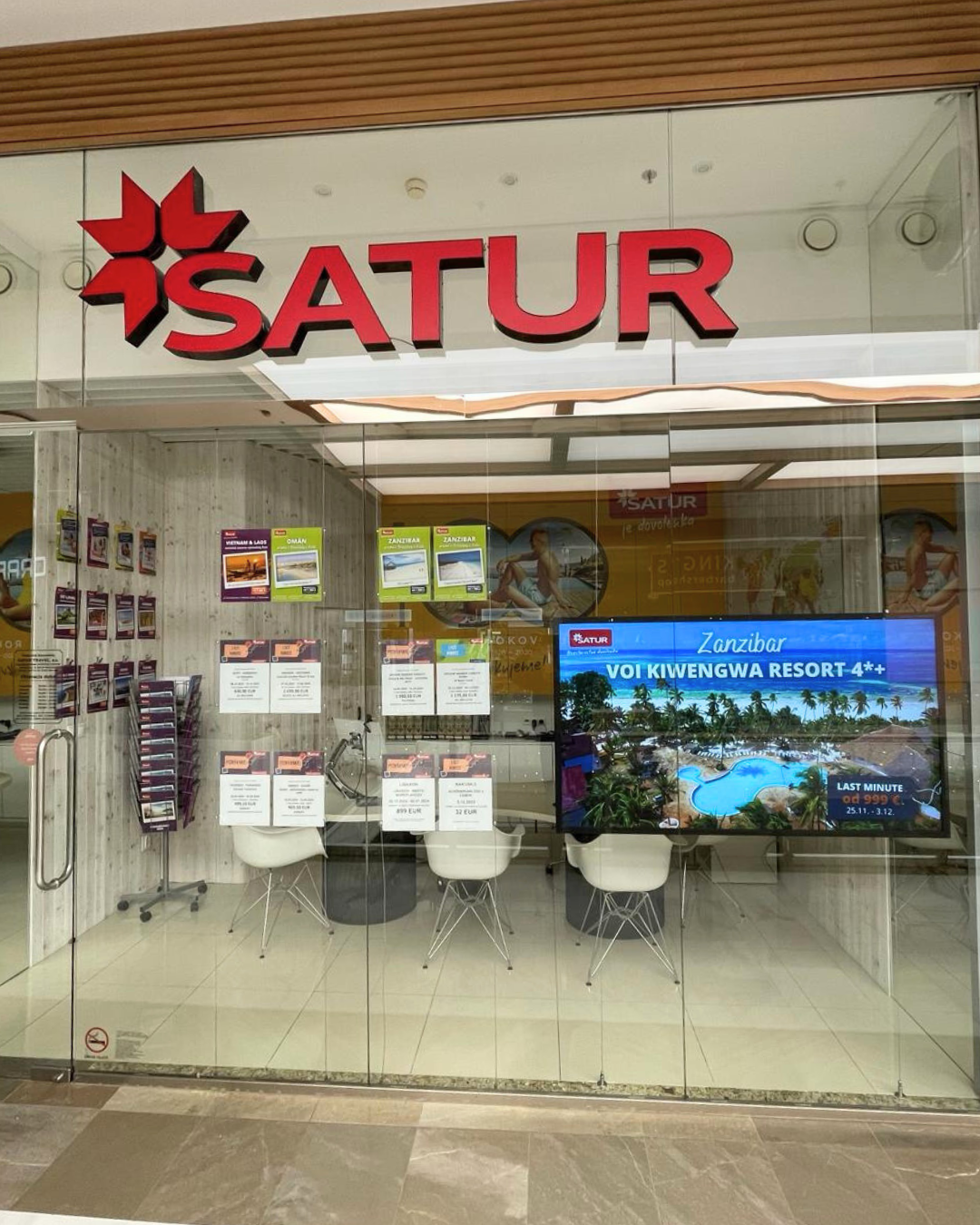 Satur_1
